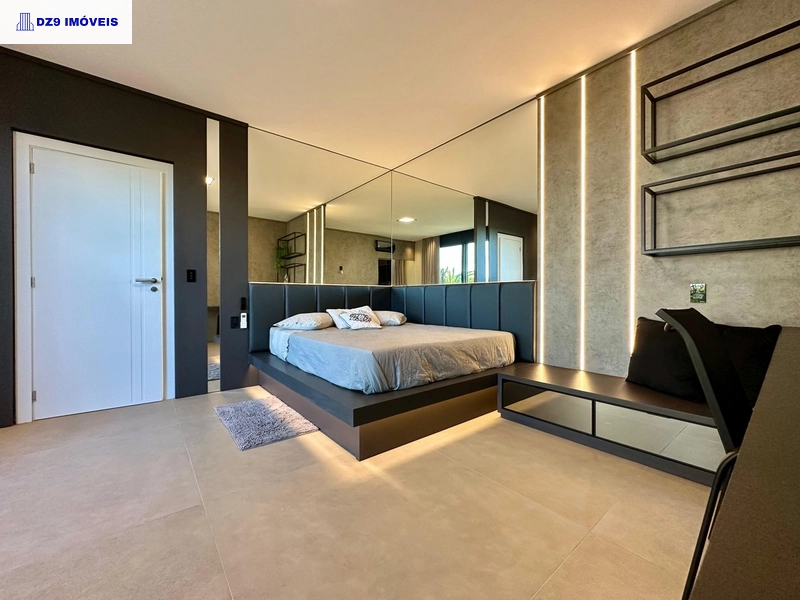 Casa alto padrão, 5 suítes, vista lago, piscina e automação total: 45ª foto da galeria de imagens do imóvel