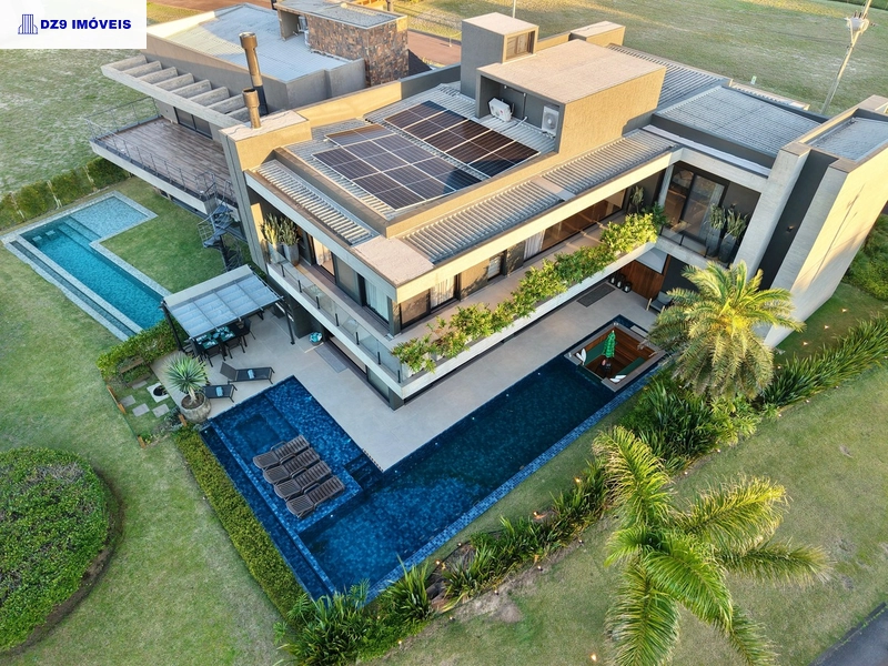 Casa alto padrão, 5 suítes, vista lago, piscina e automação total: 6ª foto da galeria de imagens do imóvel