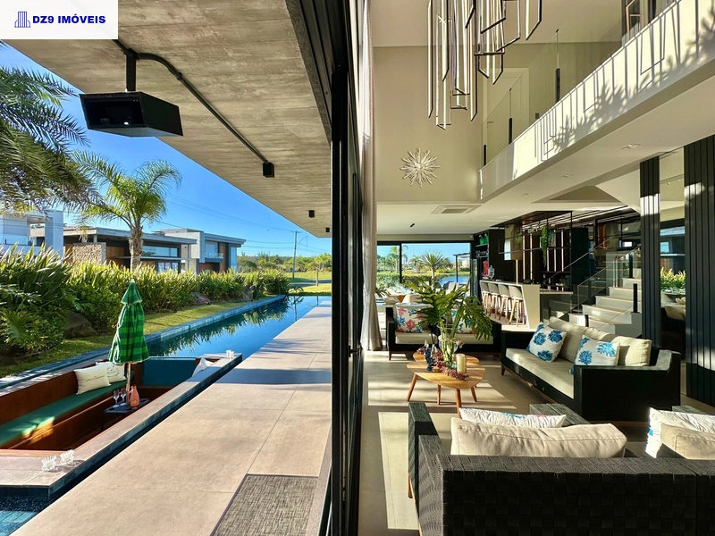 Casa alto padrão, 5 suítes, vista lago, piscina e automação total: 2ª foto da galeria de imagens do imóvel