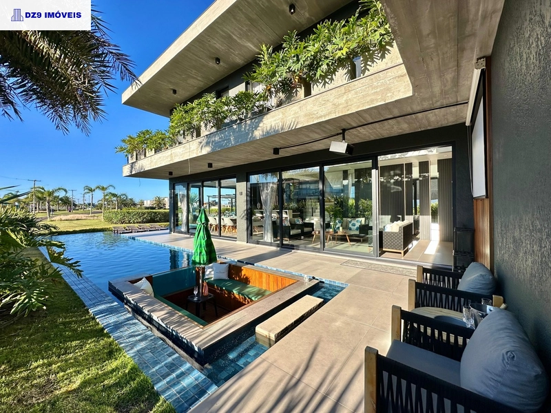 Casa alto padrão, 5 suítes, vista lago, piscina e automação total: 5ª foto da galeria de imagens do imóvel