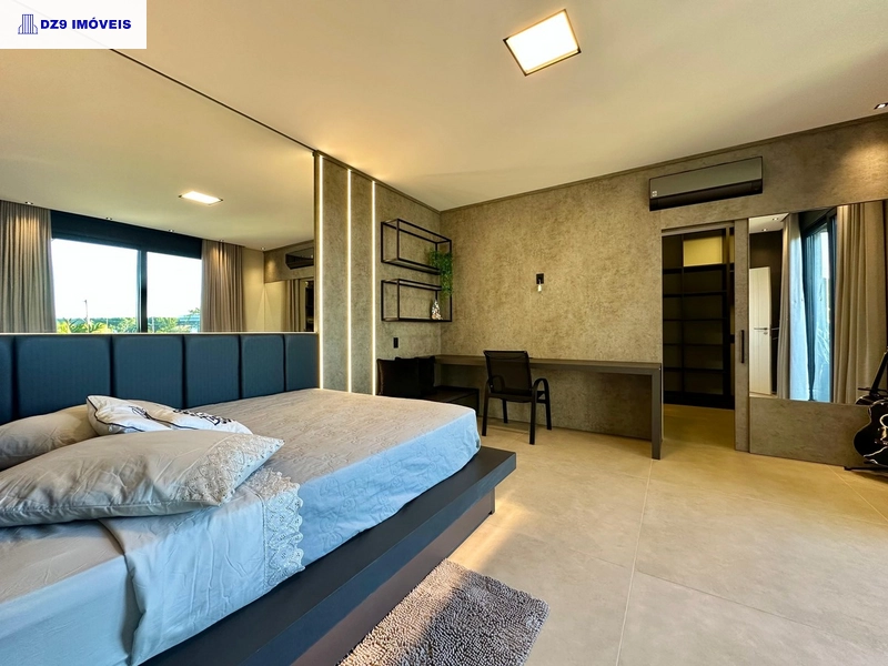 Casa alto padrão, 5 suítes, vista lago, piscina e automação total: 44ª foto da galeria de imagens do imóvel