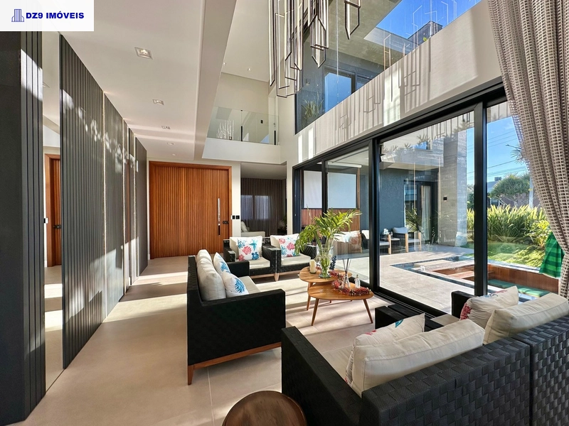 Casa alto padrão, 5 suítes, vista lago, piscina e automação total: 13ª foto da galeria de imagens do imóvel