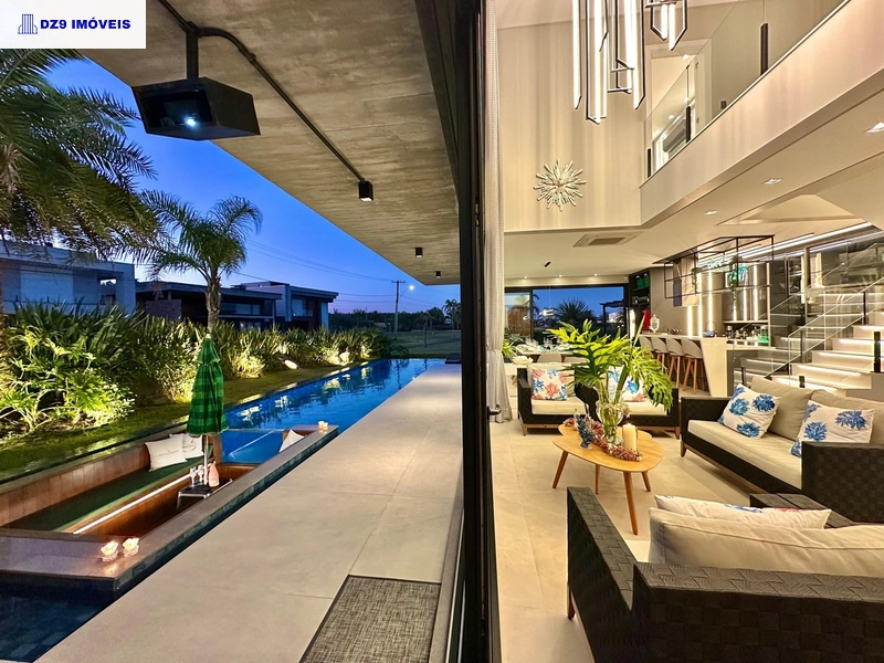Casa alto padrão, 5 suítes, vista lago, piscina e automação total: 51ª foto da galeria de imagens do imóvel