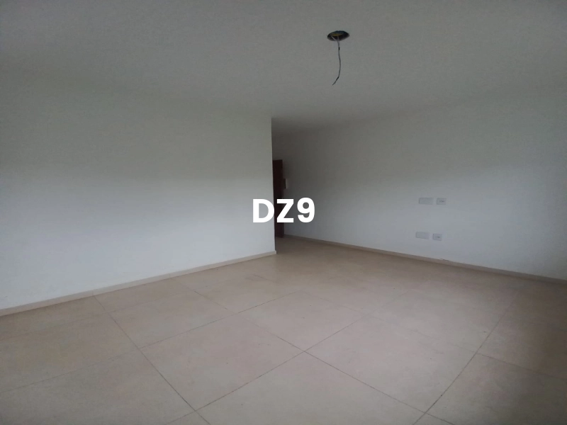 CASA COM 2 DORMITÓRIOS!: 2ª foto da galeria de imagens do imóvel