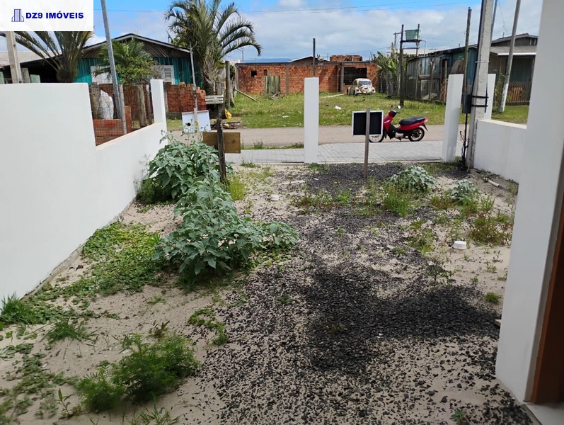 CASA GEMINADA  A VENDA EM CAPÃO NOVO: 13ª foto da galeria de imagens do imóvel