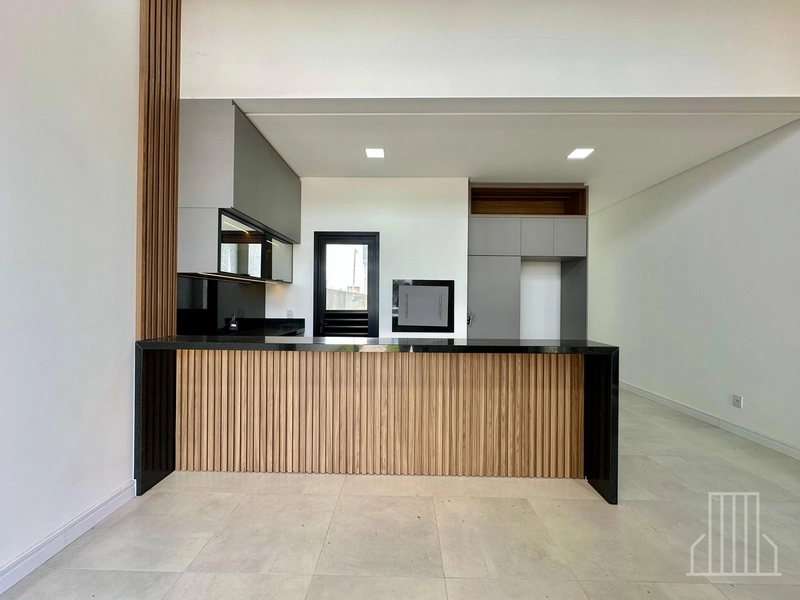 LINDA CASA À VENDA NO TRANQUILO BAIRRO GUARANI, EM CAPÃO DA CANOA!: 3ª foto da galeria de imagens do imóvel