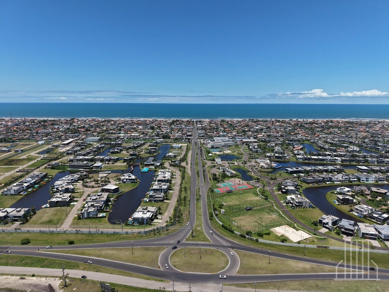 Mansão Fantástica à Venda no Condomínio Enseada – Xangri-lá: 9ª foto da galeria de imagens do imóvel