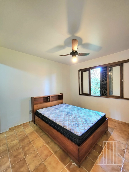 EXCELENTE SOBRADO COM 5 DORMITÓRIOS NO BAIRRO CAPÃO NOVO!: 19ª foto da galeria de imagens do imóvel