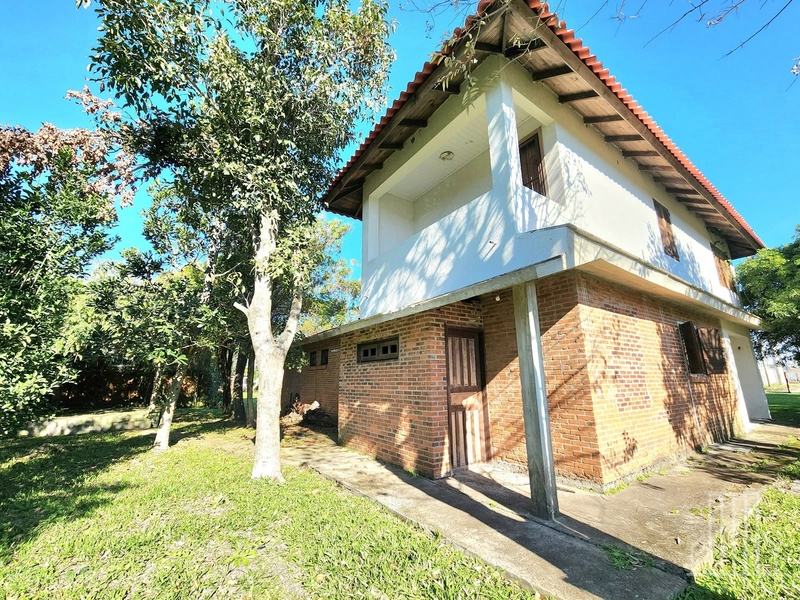 EXCELENTE SOBRADO COM 5 DORMITÓRIOS NO BAIRRO CAPÃO NOVO!: 8ª foto da galeria de imagens do imóvel