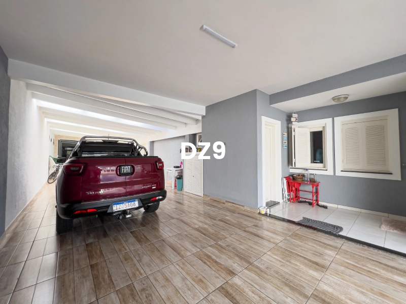 CASA COM 5 DORMITORIOS!: 20ª foto da galeria de imagens do imóvel