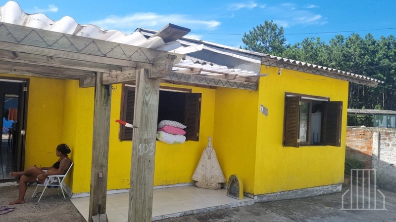 EXCELENTE CASA À VENDA NO BAIRRO PRAIA DO BARCO – CAPÃO DA CANOA!: 2ª foto da galeria de imagens do imóvel