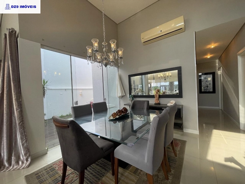 LINDA CASA NO CONDADO DE CAPÃO: 15ª foto da galeria de imagens do imóvel