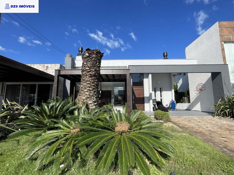 LINDA CASA NO CONDADO DE CAPÃO: 4ª foto da galeria de imagens do imóvel