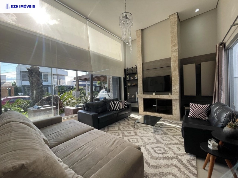 LINDA CASA NO CONDADO DE CAPÃO: 1ª foto da galeria de imagens do imóvel