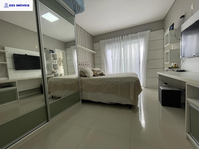 LINDA CASA NO CONDADO DE CAPÃO: 12ª foto da galeria de imagens do imóvel