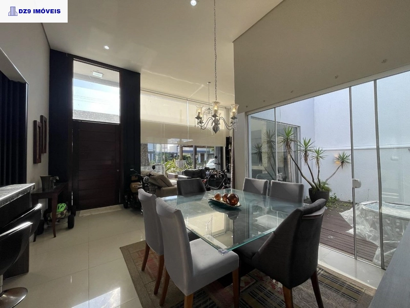 LINDA CASA NO CONDADO DE CAPÃO: 18ª foto da galeria de imagens do imóvel