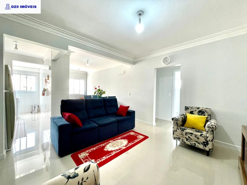 APARTAMENTO MOBILIADO EM LOCALIZAÇÃO PRIVILEGIADA: 2ª foto da galeria de imagens do imóvel