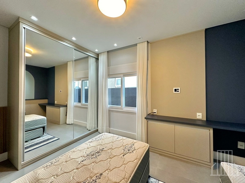 EXCELENTE CASA À VENDA EM CONDOMÍNIO FECHADO - BEIRA LAGO!: 22ª foto da galeria de imagens do imóvel