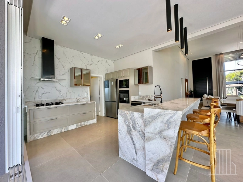 CASA IMPECÁVEL À VENDA - PERFEITA PARA SUA FAMÍLIA!: 13ª foto da galeria de imagens do imóvel