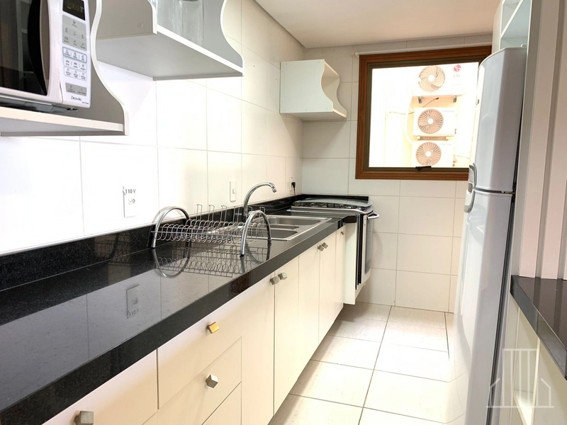 ESTILO E CONFORTO A POUCOS PASSOS DA PRAIA!: 3ª foto da galeria de imagens do imóvel