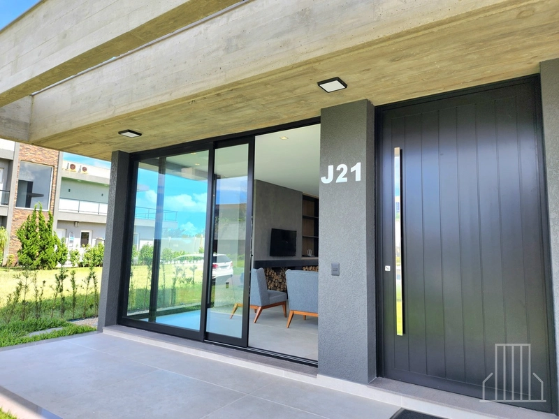 DESLUMBRANTE CASA NO CONDOMÍNIO COSTA SERENA: 6ª foto da galeria de imagens do imóvel