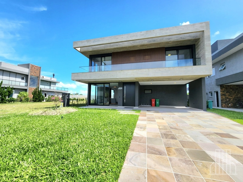 DESLUMBRANTE CASA NO CONDOMÍNIO COSTA SERENA: 3ª foto da galeria de imagens do imóvel