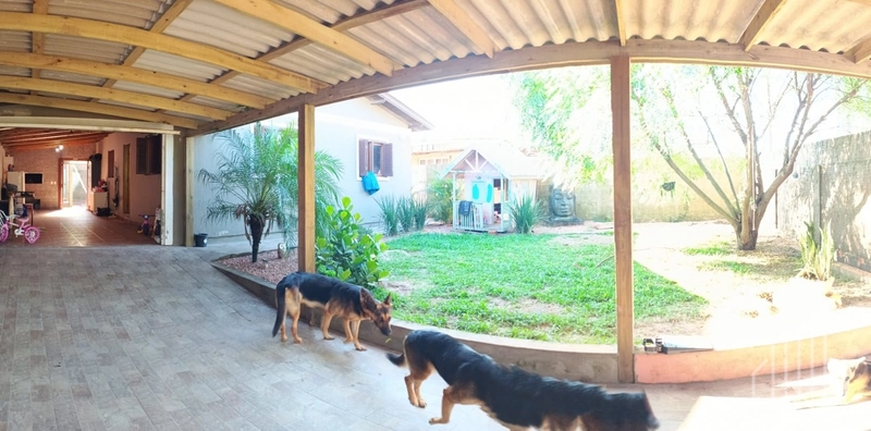 IMÓVEL AMPLO COM ÓTIMO PÁTIO EM CAPÃO NOVO – PERTO DO MAR!: 24ª foto da galeria de imagens do imóvel