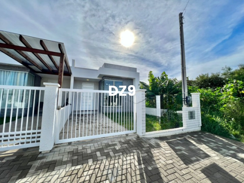 CASA COM 2 DORMITORIOS, SENDO 1 SUITE BEM LOCALIZADO!: 4ª foto da galeria de imagens do imóvel