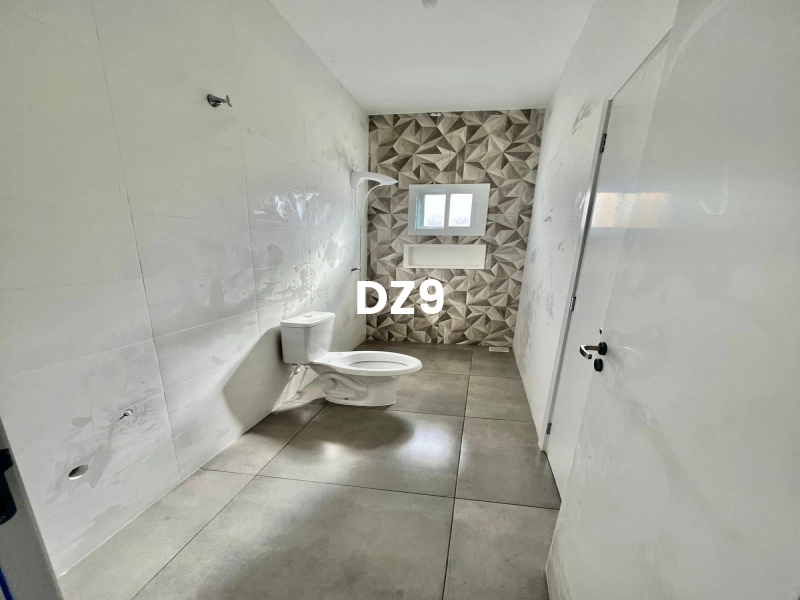 CASA COM 2 DORMITORIOS, SENDO 1 SUITE BEM LOCALIZADO!: 7ª foto da galeria de imagens do imóvel