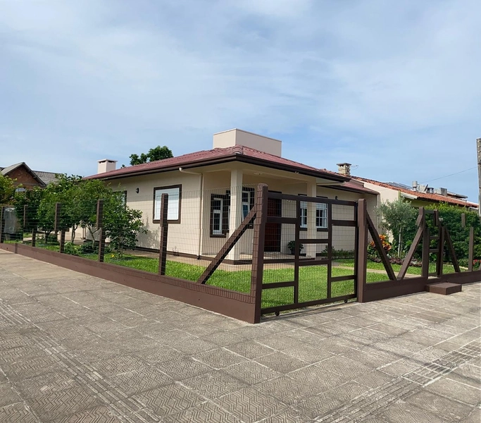 CASA A VENDA NO BAIRRO ZONA NOVA EM CAPÃO DA CANOA!: 2ª foto da galeria de imagens do imóvel