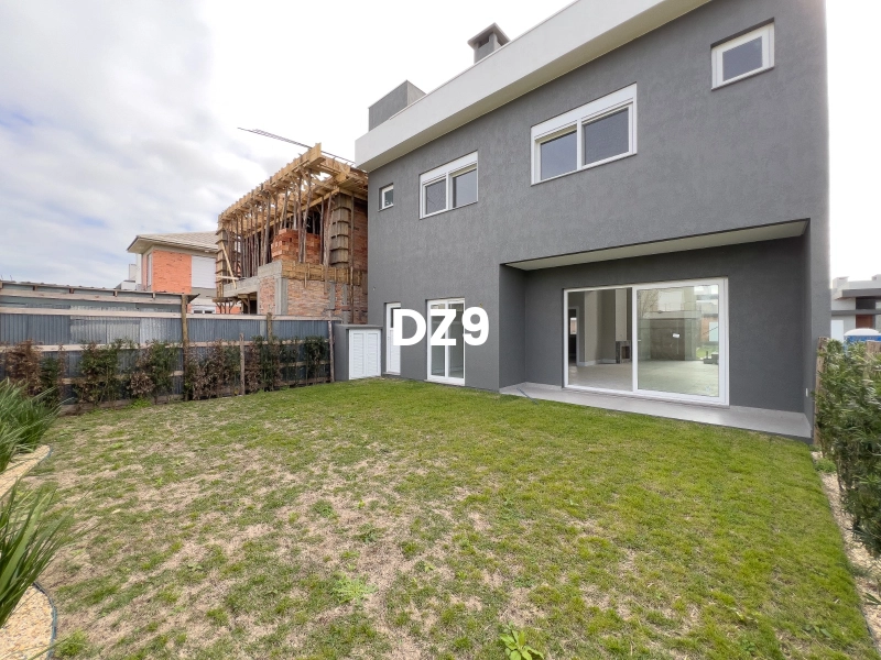 SOBRADO COM 4 SUÍTES EM CONDOMÍNIO FECHADO!: 1ª foto da galeria de imagens do imóvel