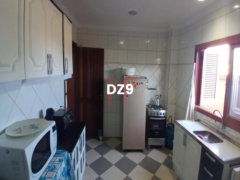 SOBRADO COM 4 DORMITÓRIOS NO VILLAGE!: 6ª foto da galeria de imagens do imóvel