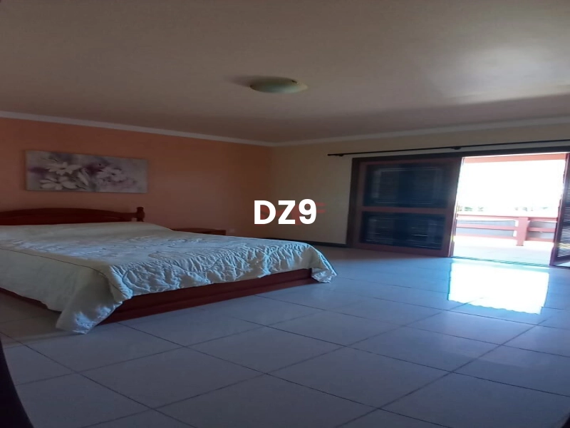 SOBRADO COM 4 DORMITÓRIOS NO VILLAGE!: 4ª foto da galeria de imagens do imóvel