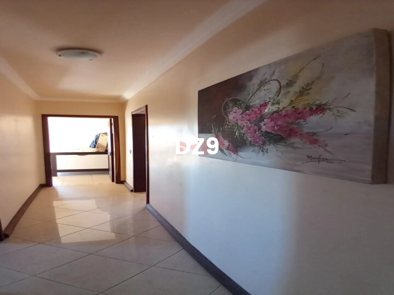 SOBRADO COM 4 DORMITÓRIOS NO VILLAGE!: 5ª foto da galeria de imagens do imóvel