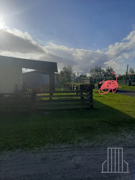 EXCELENTE LOTE À VENDA NO BAIRRO CAPÃO NOVO – EM OBRA: 1ª foto da galeria de imagens do imóvel