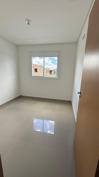 CASA DE ESQUINA A VENDA NO BAIRRO ZONA NORTE!: 10ª foto da galeria de imagens do imóvel