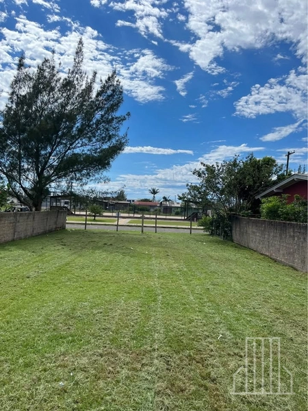 EXCELENTE TERRENO AMPLO E ATERRADO NO JARDIM BEIRA MAR!: 7ª foto da galeria de imagens do imóvel