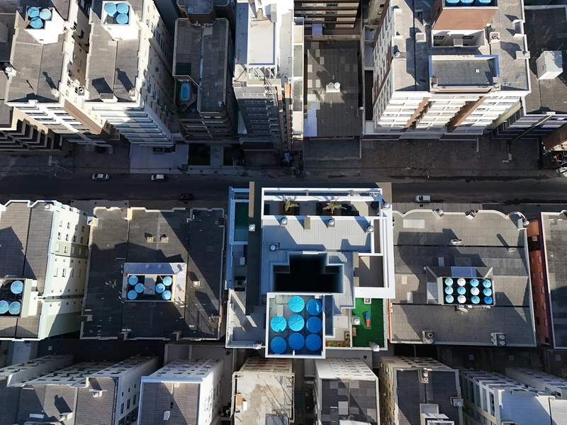 Apartamento mobiliado a uma quadra do mar com vista livre e infraestrutura completa em Capão da Canoa: 41ª foto da galeria de imagens do imóvel