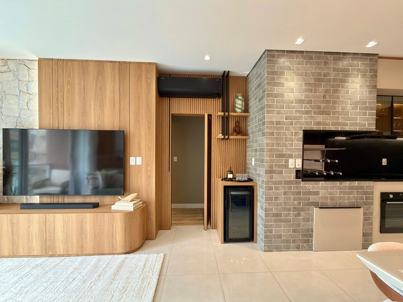 Apartamento mobiliado a uma quadra do mar com vista livre e infraestrutura completa em Capão da Canoa: 5ª foto da galeria de imagens do imóvel