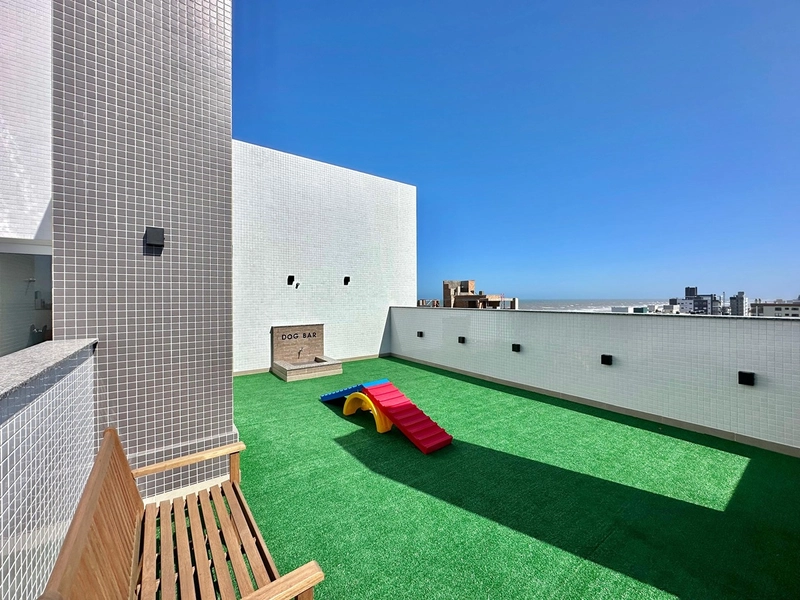 Apartamento mobiliado a uma quadra do mar com vista livre e infraestrutura completa em Capão da Canoa: 39ª foto da galeria de imagens do imóvel