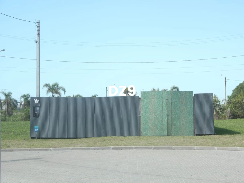 LOTE À VENDA EM CONDOMÍNIO FECHADO: 2ª foto da galeria de imagens do imóvel