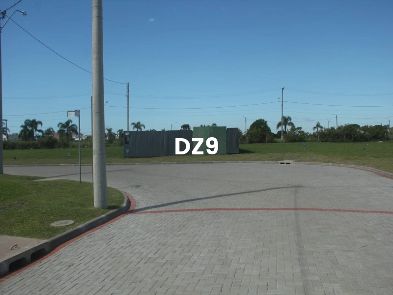 LOTE À VENDA EM CONDOMÍNIO FECHADO: 1ª foto da galeria de imagens do imóvel