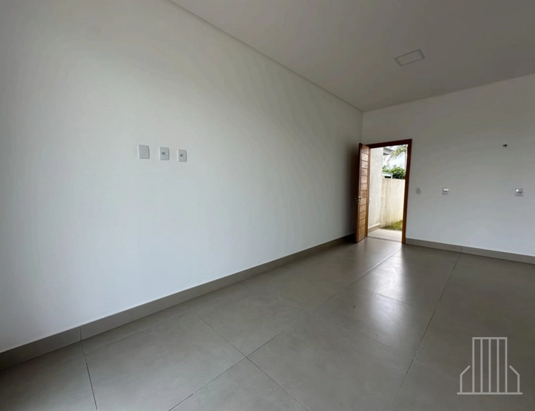 LINDA CASA À VENDA NO TRANQUILO BAIRRO GUARANI, EM CAPÃO DA CANOA!: 6ª foto da galeria de imagens do imóvel