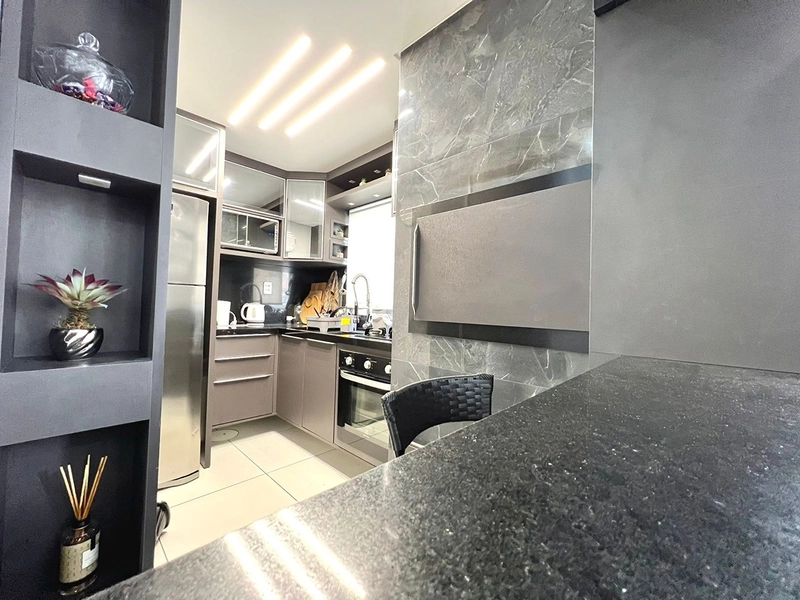 Apartamento Mobiliado com Terraço na Zona Nova – 2 Dormitórios: 13ª foto da galeria de imagens do imóvel