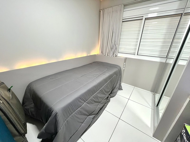 Apartamento Mobiliado com Terraço na Zona Nova – 2 Dormitórios: 17ª foto da galeria de imagens do imóvel