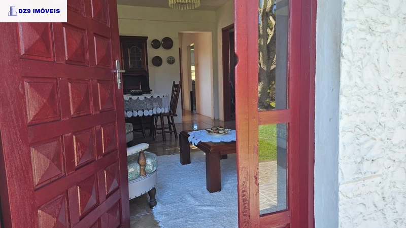 Casa mobiliada no bairro Cruzeiro, perto de comércios e escolas: 8ª foto da galeria de imagens do imóvel