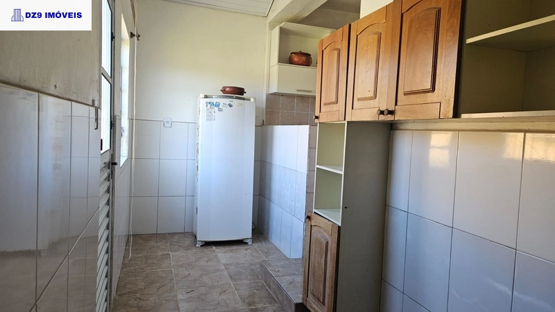 Casa mobiliada no bairro Cruzeiro, perto de comércios e escolas: 16ª foto da galeria de imagens do imóvel