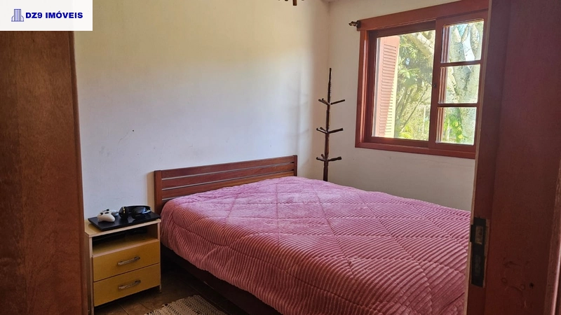 Casa mobiliada no bairro Cruzeiro, perto de comércios e escolas: 23ª foto da galeria de imagens do imóvel