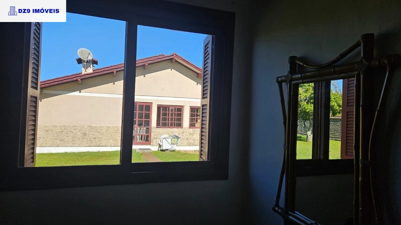 Casa mobiliada no bairro Cruzeiro, perto de comércios e escolas: 24ª foto da galeria de imagens do imóvel