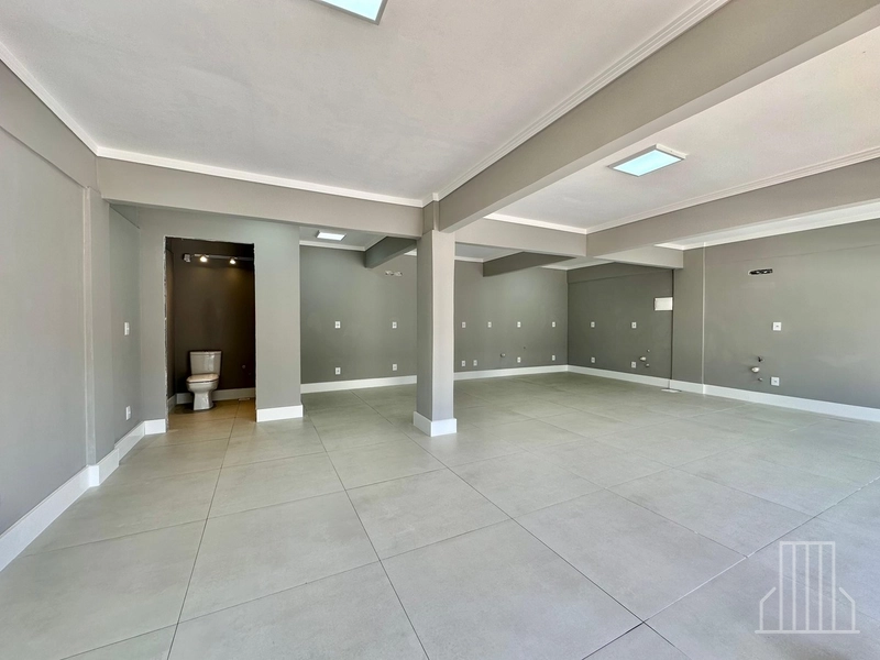 EXCELENTE LOJA À VENDA NO CORAÇÃO DE ATLÂNTIDA, XANGRI-LÁ!: 9ª foto da galeria de imagens do imóvel